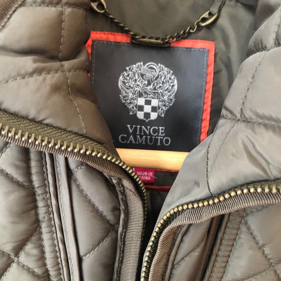 Woman’s jacket - Picture 2 of 5